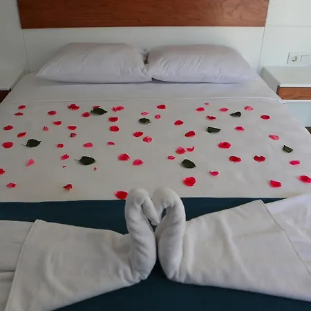 Mina Apart Hotel